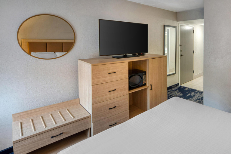 Bedroom 3, Best Western Batesville, Franklin