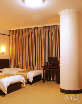 Others 3, Bai Yun Hotel, Baoji