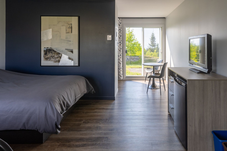 Bedroom 2, Le Fraser Motel, Rivière-du-Loup