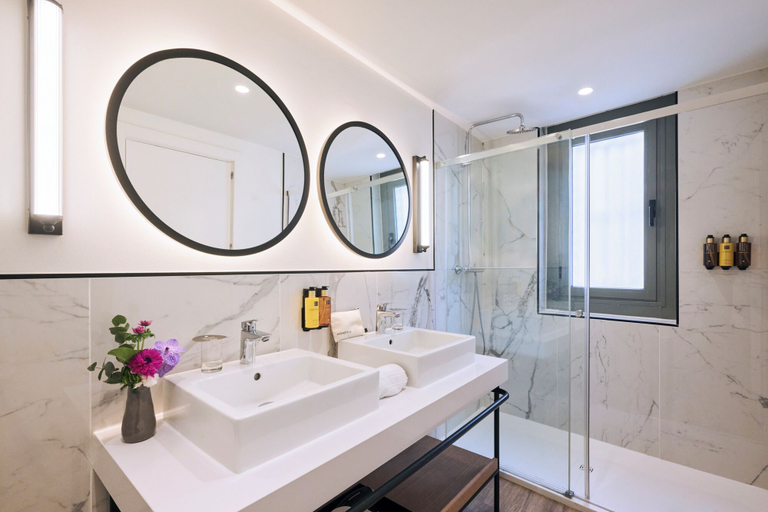 Bathroom 4, H10 Racó del Pi Boutique Hotel, Barcelona