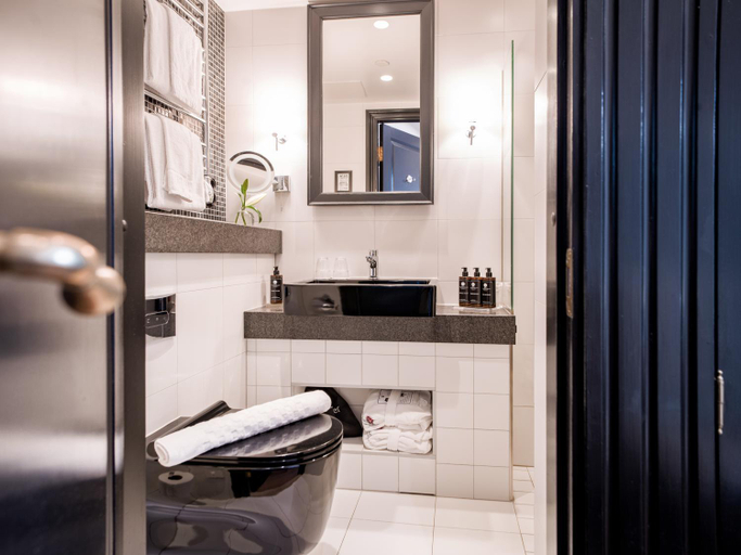 Bathroom 3, Hotel Kungstradgarden, Stockholm