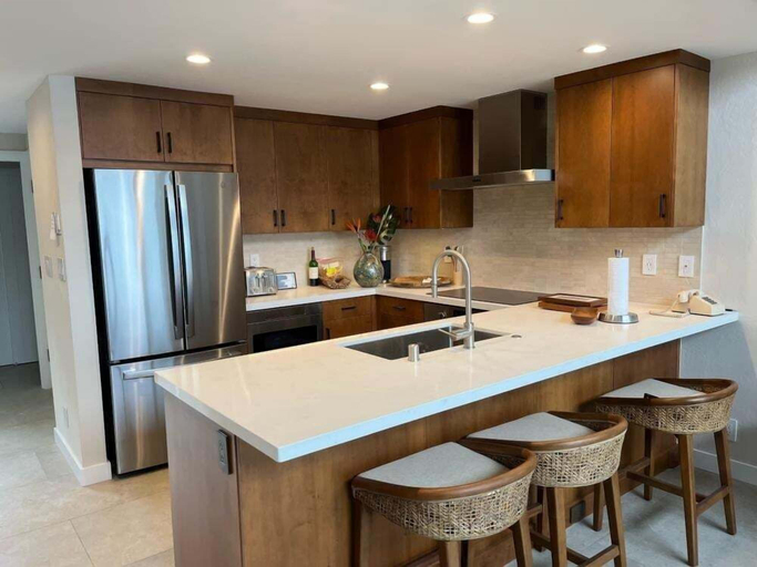 Private kitchen 5, Napili Point Point Oceanfront 2br Loft - Unit C2 1 Bedroom Condo, Maui