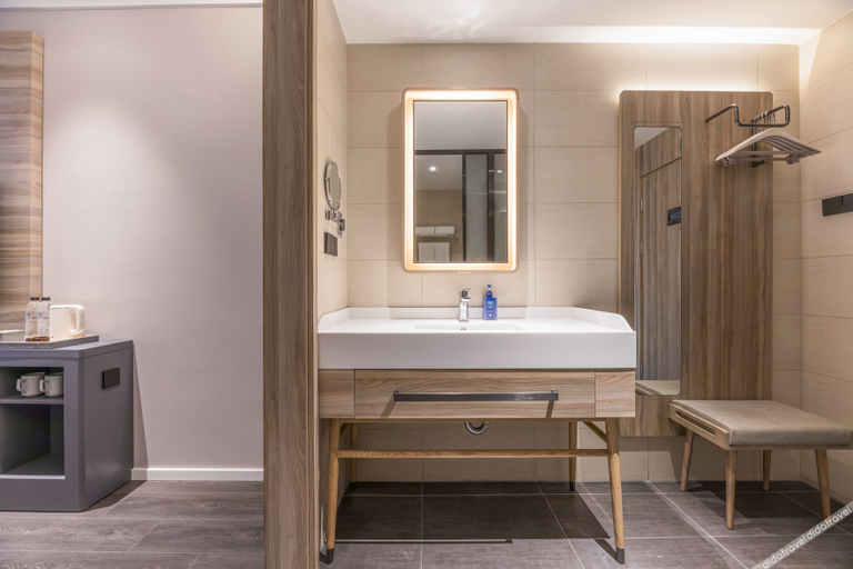 Bathroom 3, Hanting Hotel Taizhou Jiulong New Energy Industry Zone, Taizhou