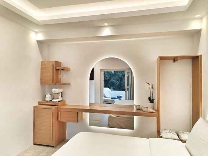 Room 4, DelMar Suites Syros, South Aegean