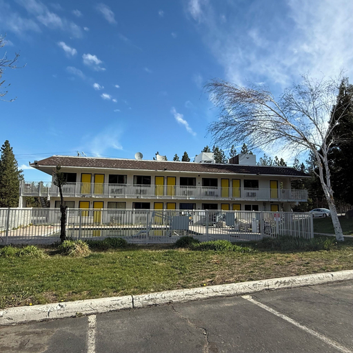 Exterior 2, Shasta Vista Inn & Suites, Siskiyou