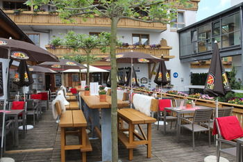 Others 1, Hotel am Kamin, Kaufbeuren