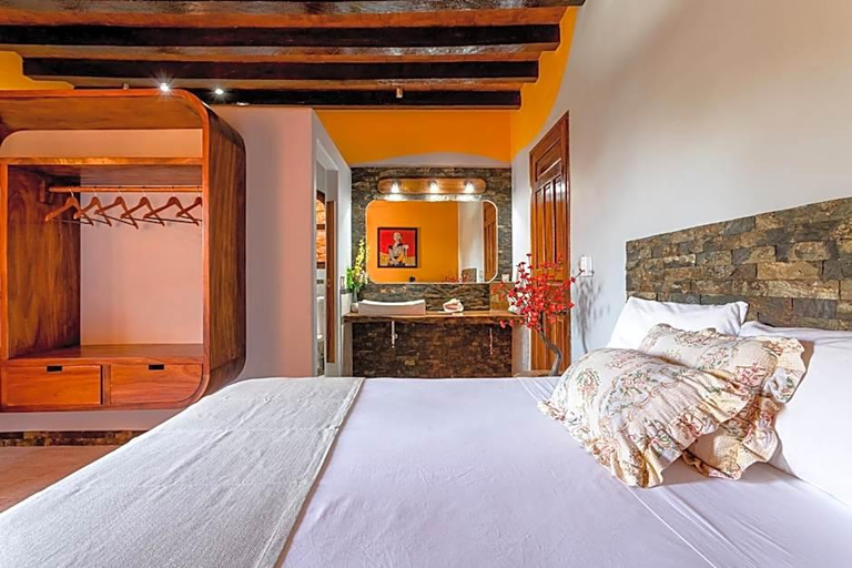 Bedroom 4, Suites La Hacienda , Dist. Pochutla