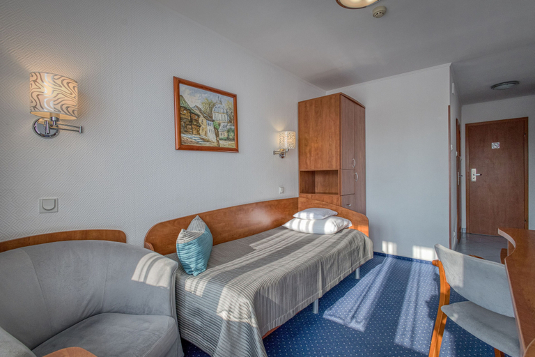 Bedroom, Hotel Unitral SPA, Koszalin