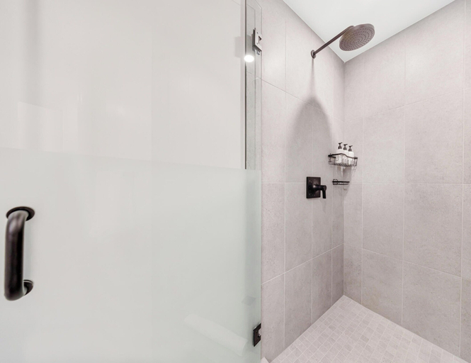 Bathroom 2, Stunning Skyline Studio - 501 First DTW, Miami-Dade