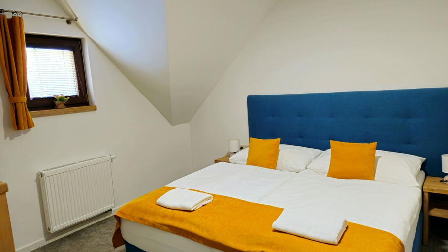 Bedroom 4, Rezort pri Jazere Podbanske, Poprad