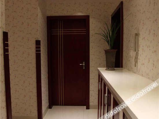 Others 5, Aixin Apartment, Chengdu