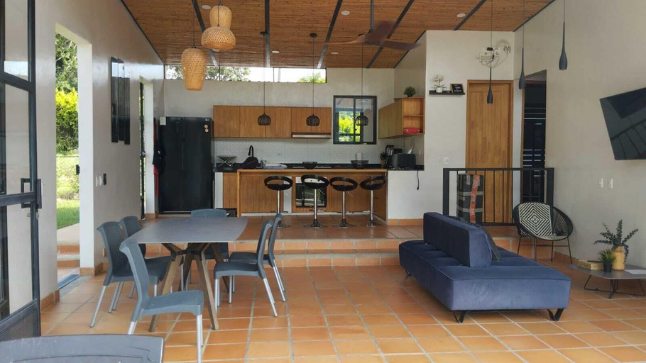 Dining, Casa Campestre San Joaquin La Mesa, La Mesa