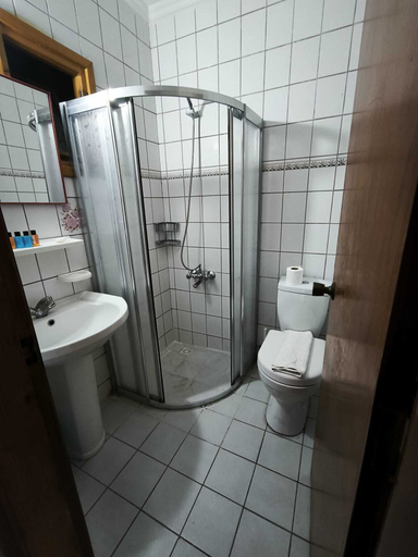 Bathroom 5, Naturella Apart Hotel, Kemer