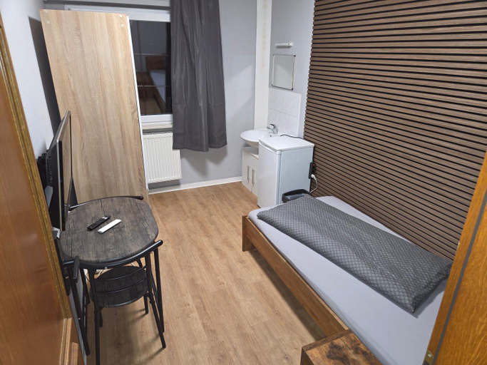 Bedroom 4, Pension Raunheim, Groß-Gerau