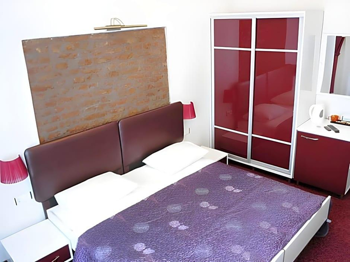 Bedroom 4, Galata 34, Beyoğlu