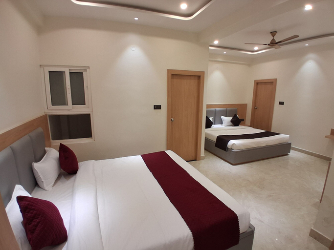 Room 1, Kailas Residency, Varanasi