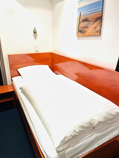 Bedroom 3, Hotel Garni Merkenich, Köln