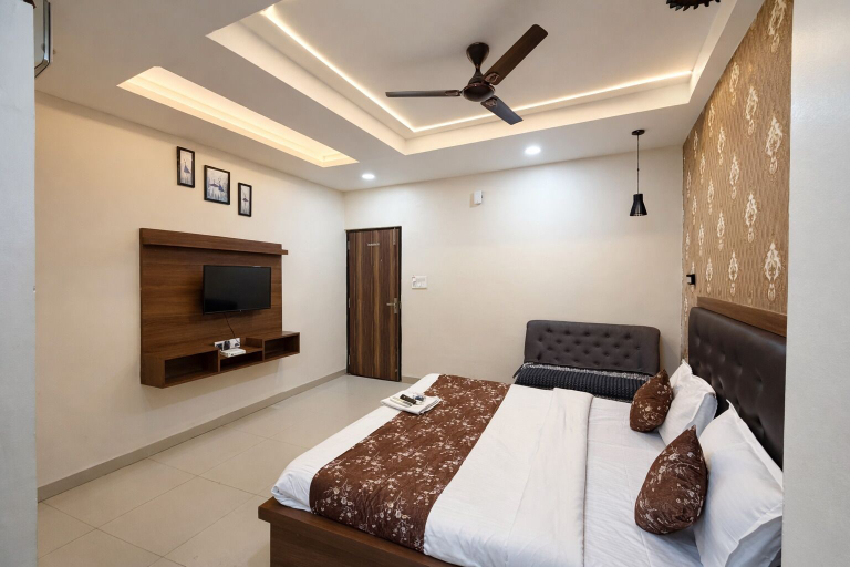 Bedroom 2, Hotel Shubhshree, Indore