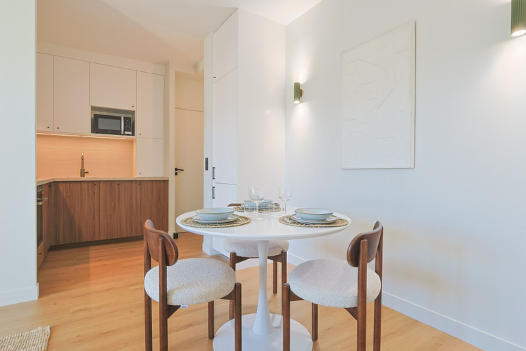 Room 3, 325 L Alba in Cannes, Alpes-Maritimes