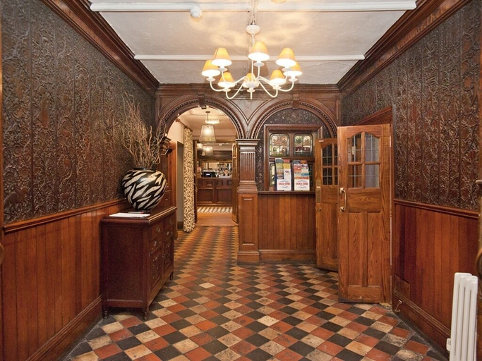 Public Area, Ye Olde Griffin, Cambridgeshire
