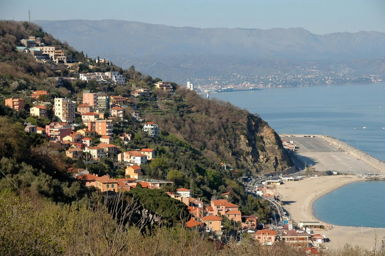 Exterior 2, Torre Sea-view Apartment, Savona
