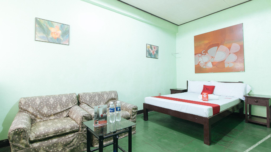 Bedroom 2, RedDoorz @ Gaeas Apartment Panglao, Panglao