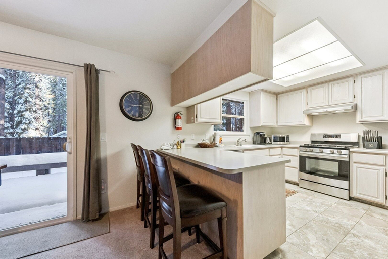 Private kitchen 2, 1293 Tata Lane 3 Bedroom Home, El Dorado