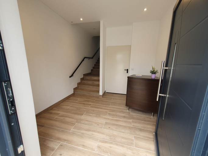 Others 5, Sella Rooms, Asturias