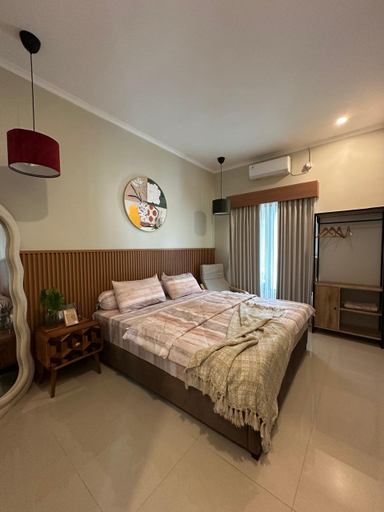 Others 3, Casa Admiral, Depok
