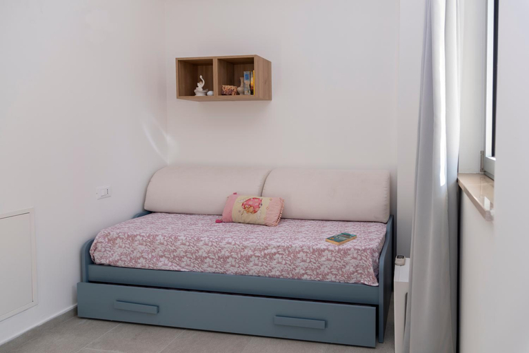 Bedroom, HZ bed & breakfast and apartments, Messina