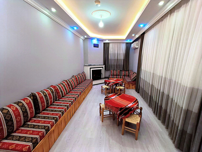Living area, Koçi Hotel, Pazar