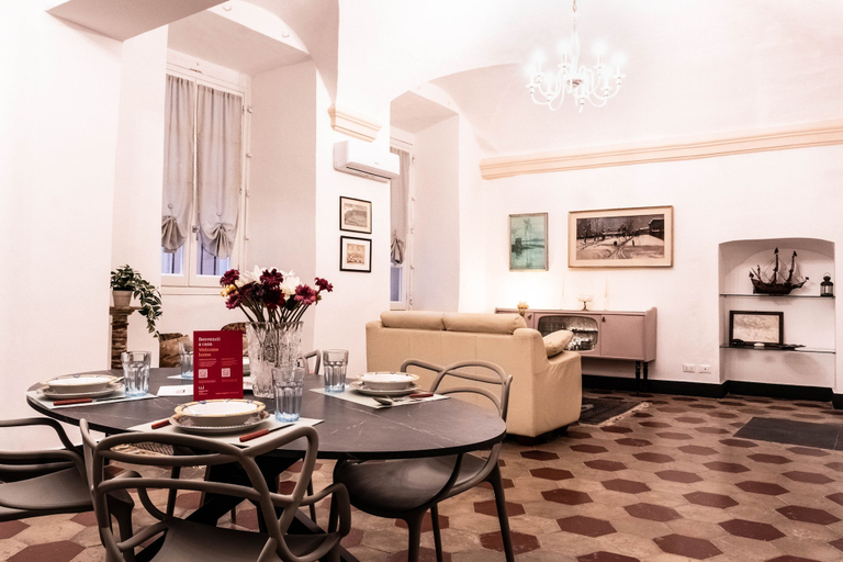 Room 5, Luccoli Urban Style by Wonderful Italy, Genova