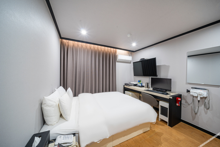 Bedroom 2, Seongnam Self Check in Hotel PC, Seongnam