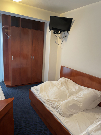 Bedroom 2, Hotel Garni Merkenich, Köln