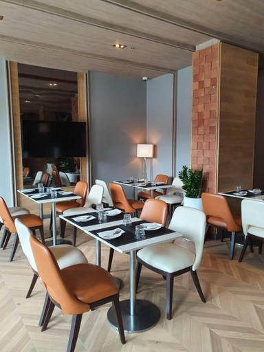 Food & Drinks 4, The Finn Hotel, Muang Nakhon Ratchasima
