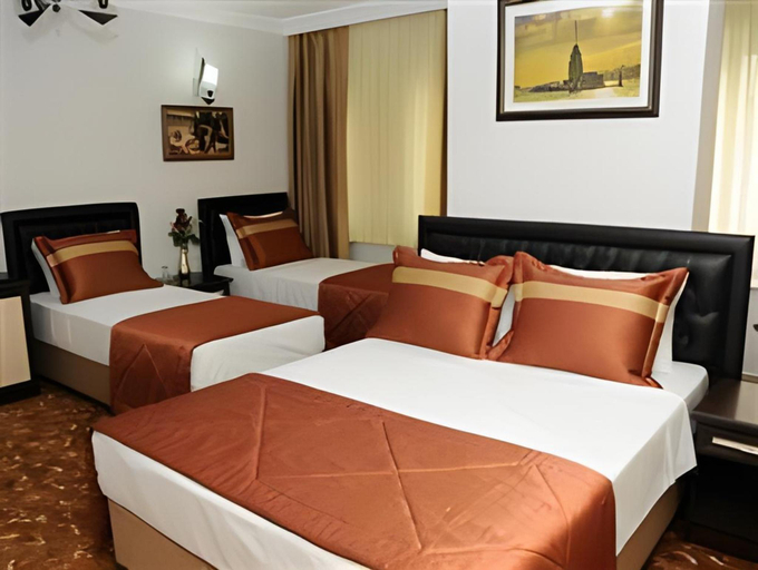 Bedroom 3, Kuk Hotel, Bakırköy