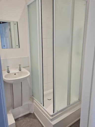 Bathroom 2, The Sanderling, Lancashire