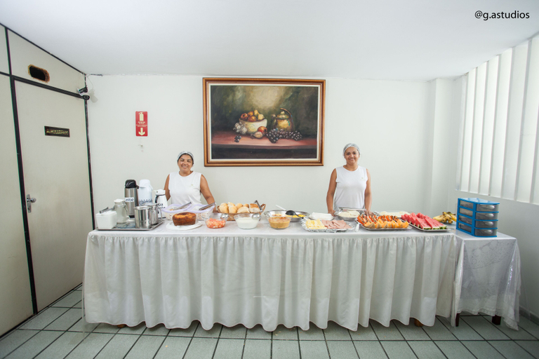 Food & Drinks 4, Hotel Zurique, Patos