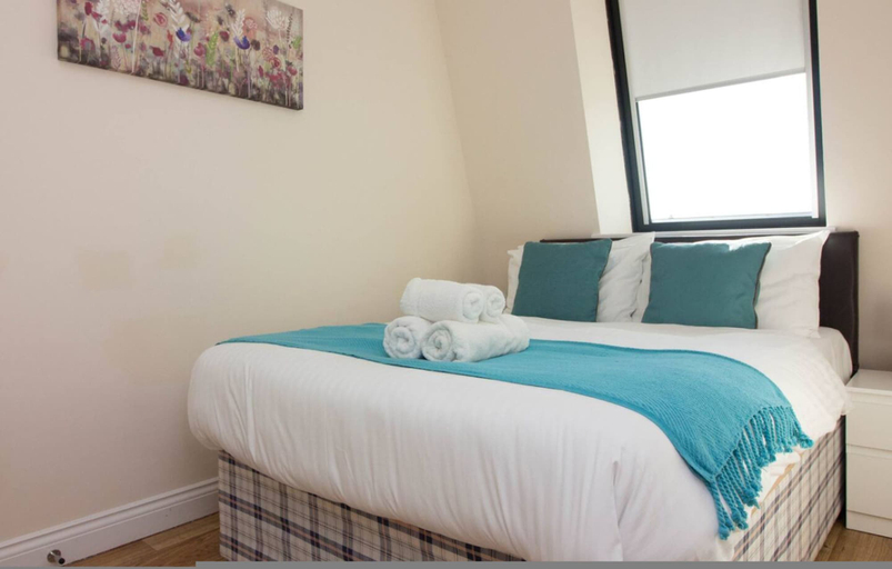 Room 5, Premiere Serviced Accommodation - 17, Southampton