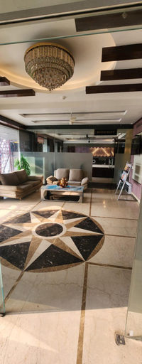 Others 5, Hotel Cosmos, Lucknow