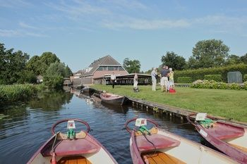 Others 4, Hotel de Harmonie, Steenwijkerland