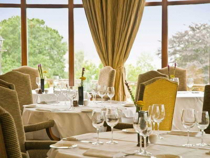 Food & Drinks 5, Macdonald Forest Hills Resort, Stirling