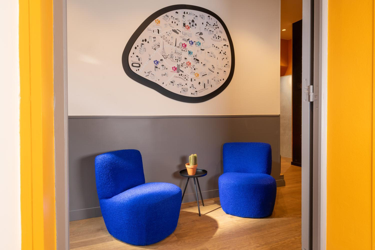 Public Area, Hotel de l'Exposition Republique, Paris