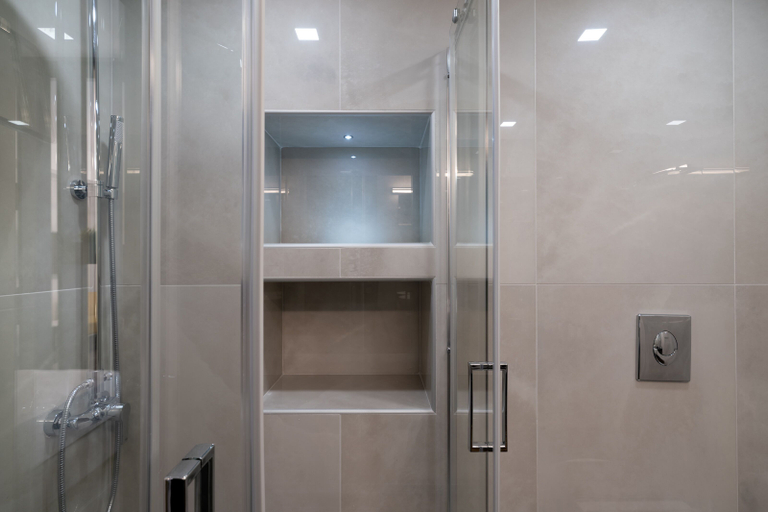 Bathroom 2, Athens City Center Apartment, Attica