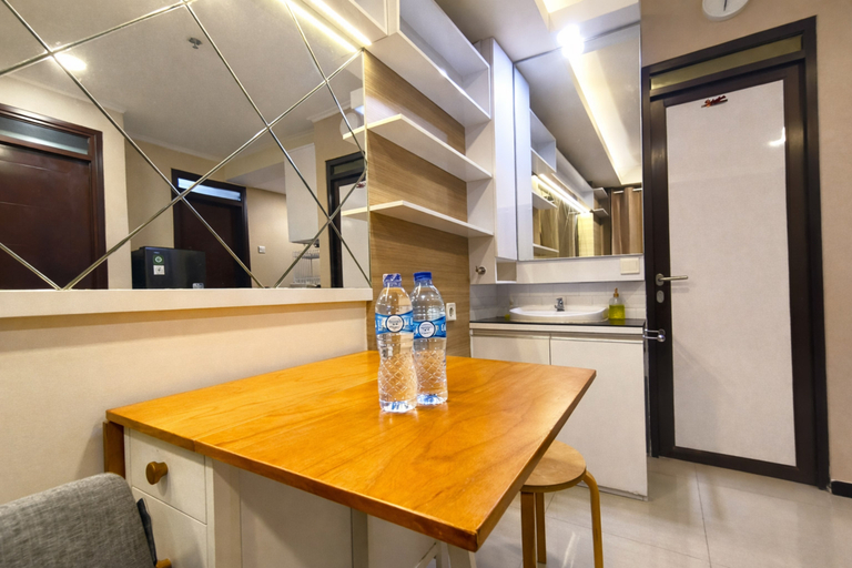 Facility 5, 4 Pax Homey and Warm 2BR at Gateway Pasteur Apartment By Travelio, Bandung
