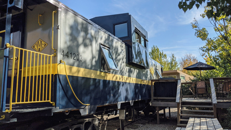 Exterior 5, Aspen Crossing, Division No. 5