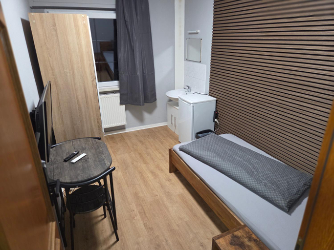 Bedroom 2, Pension Raunheim, Groß-Gerau