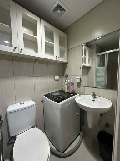 Bathroom, SD staycation Shell Residences facing moa complex, Pasay City