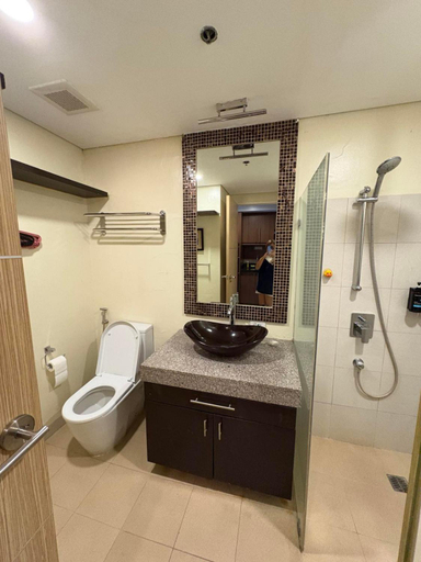Bathroom 3, PICO DE LORO CAROLA B, Nasugbu