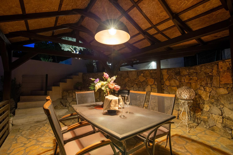 Food & Drinks 5, SROK luxury apartments by the pool, Kastav